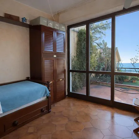 Casa Ludovica - Piscina Vista Mare Apartmán Ospedaletti